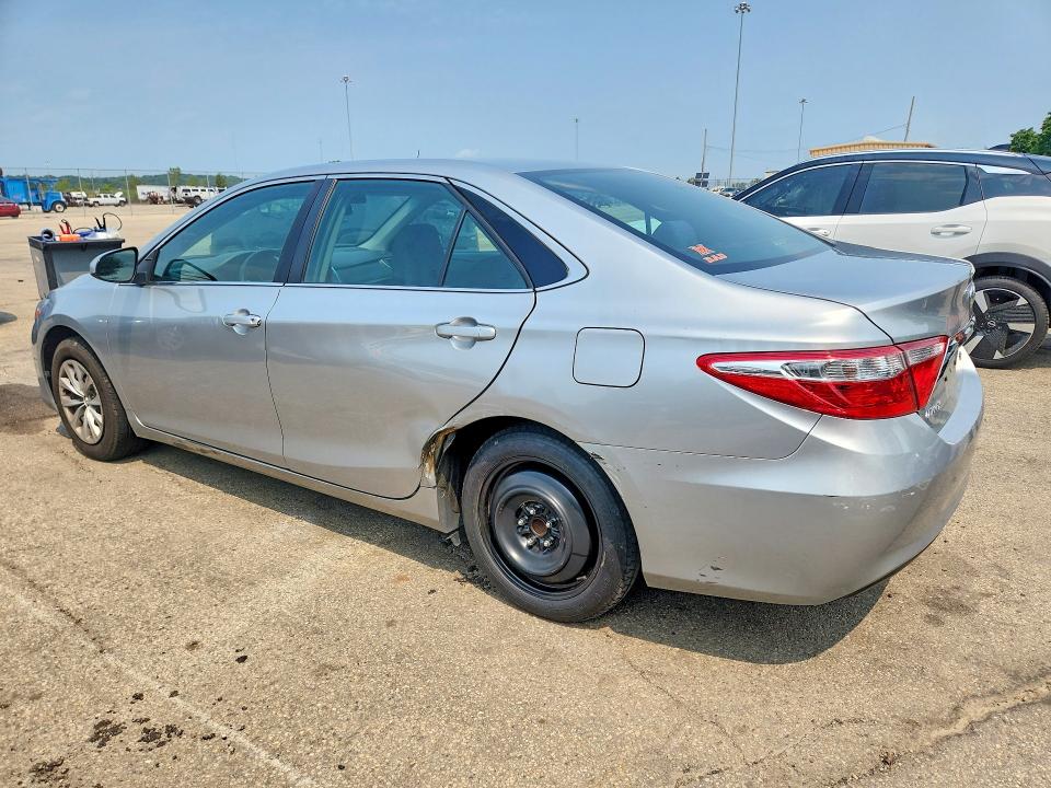 Photo 2 from auction – 2017 TOYOTA CAMRY with VIN 4T1BF1FK8HU698735