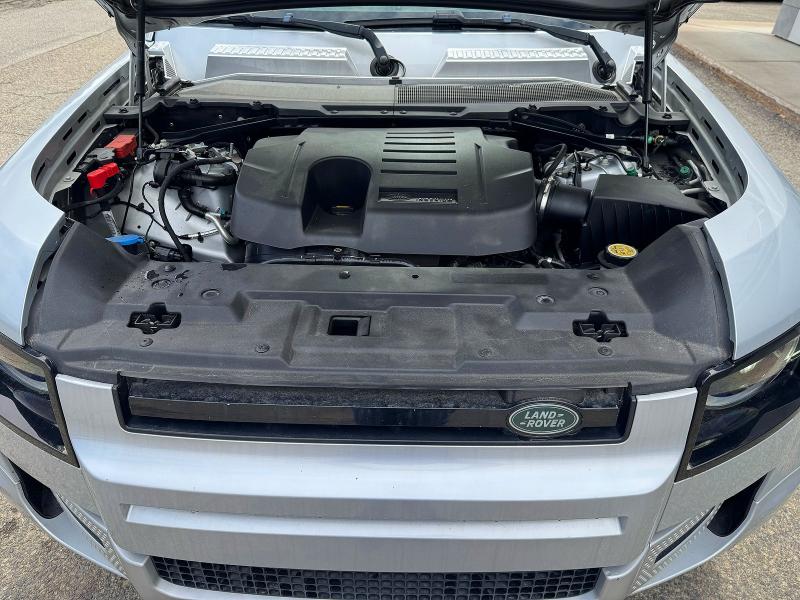 Photo 7 from auction – 2022 LAND ROVER DEFENDER with VIN SALEW7RU6N2097910