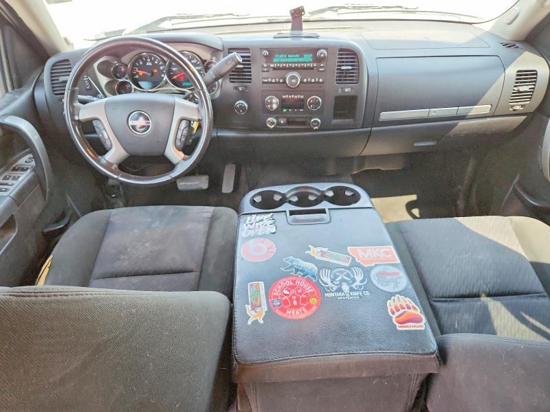 Photo 8 from auction – 2011 GMC SIERRA with VIN 3GTP2VE35BG232570