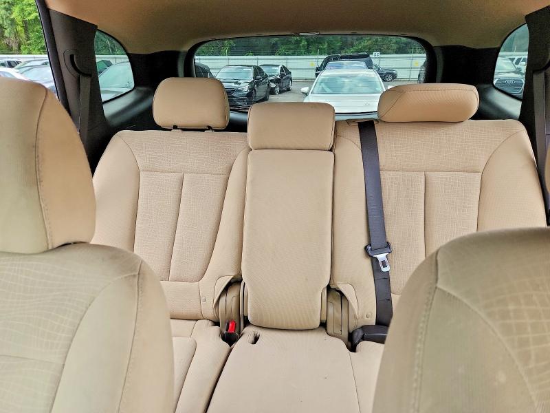 Photo 10 from auction – 2010 HYUNDAI SANTA FE with VIN 5NMSG3AB2AH400133