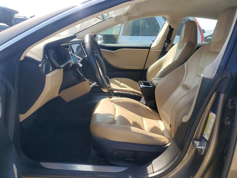 Photo 7 from auction – 2016 TESLA MODEL S with VIN 5YJSA1E13GF133974