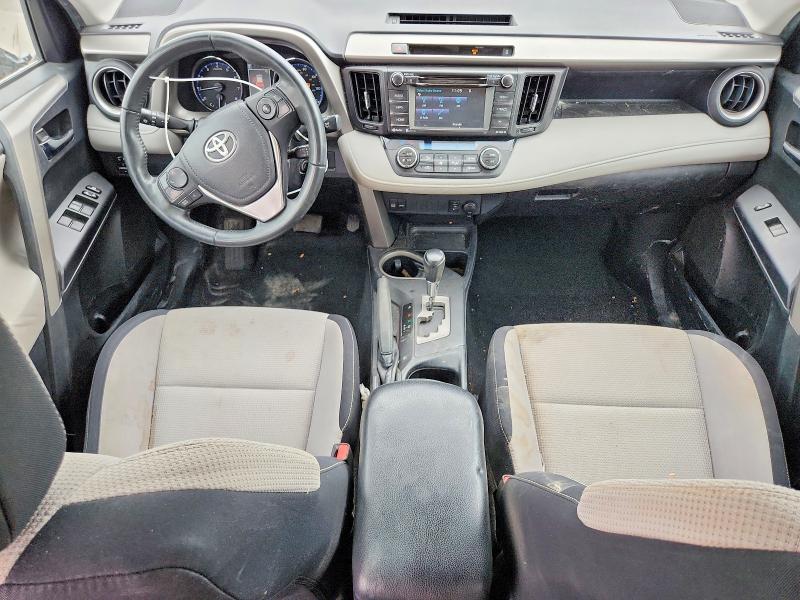 Photo 8 from auction – 2016 TOYOTA RAV4 with VIN 2T3WFREVXGW260848