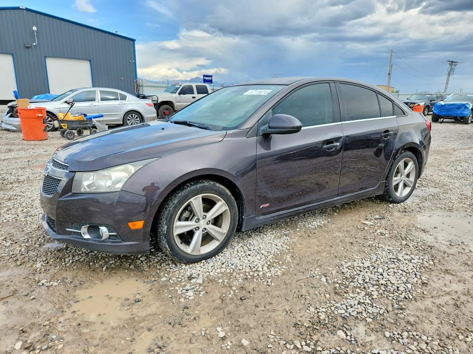 CHEVROLET CRUZE 2014 with VIN 1G1PE5SBXE7359844 - Photo from auction