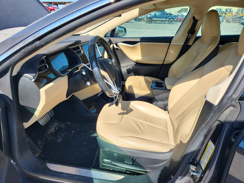 Photo 7 from auction – 2015 TESLA MODEL S with VIN 5YJSA1H21FFP76259