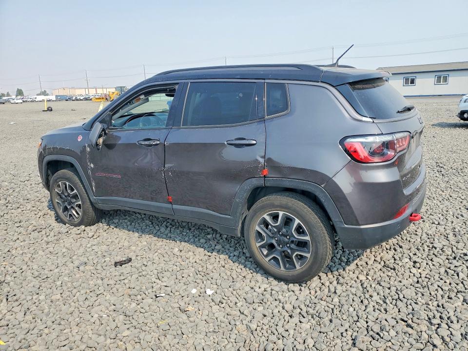 Photo 2 from auction – 2021 JEEP COMPASS with VIN 3C4NJDDB0MT564570