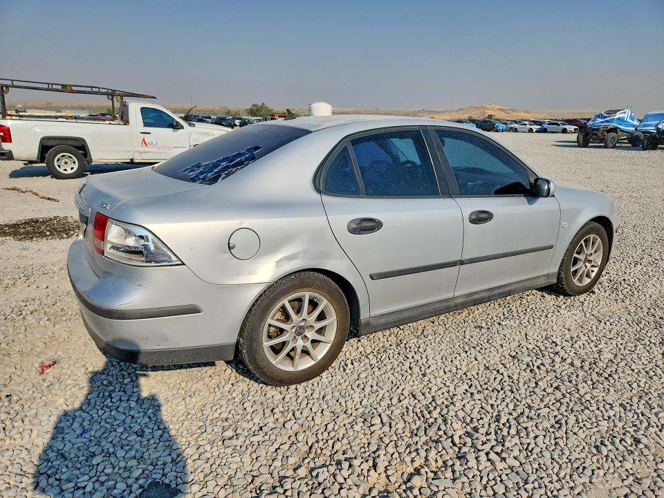 Photo 3 from auction – 2004 SAAB 9-3 with VIN YS3FB49S041016353