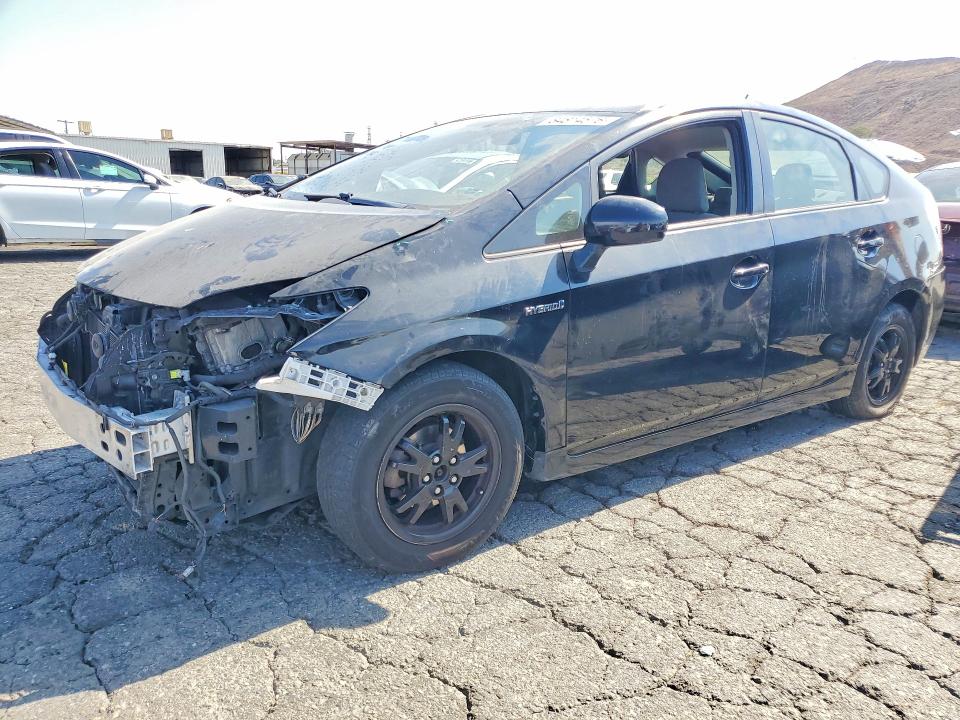 TOYOTA PRIUS 2015 with VIN JTDKN3DUXF0439935 - Photo from auction