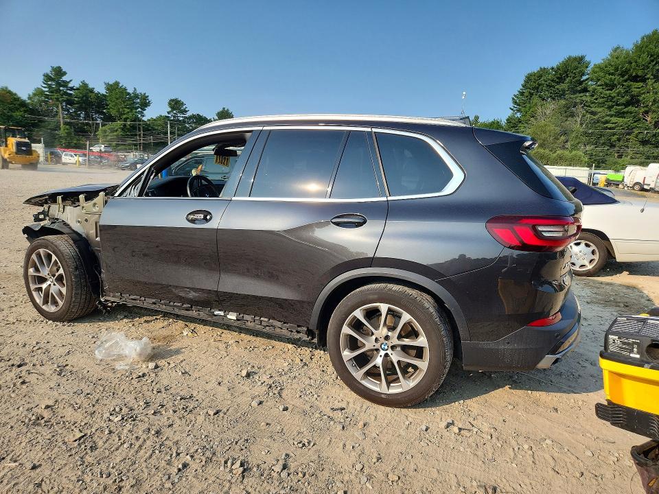 Photo 2 from auction – 2021 BMW X5 with VIN 5UXCR6C04M9E43336