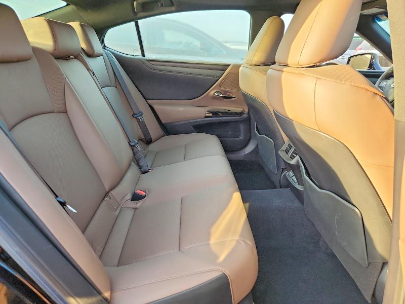 Photo 10 from auction – 2024 LEXUS ES 250 with VIN 58AD11D12RU013138