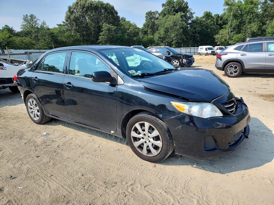 Photo 4 from auction – 2013 TOYOTA COROLLA with VIN 2T1BU4EE9DC970756