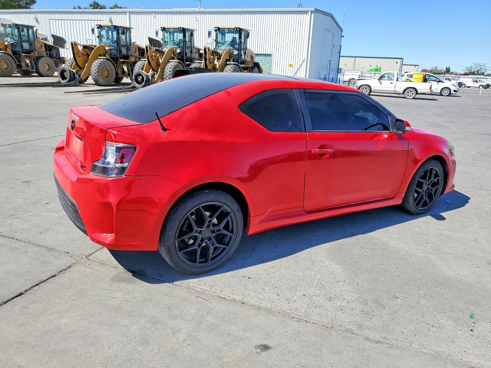 Photo 3 from auction – 2014 SCION TC with VIN JTKJF5C78E3087606