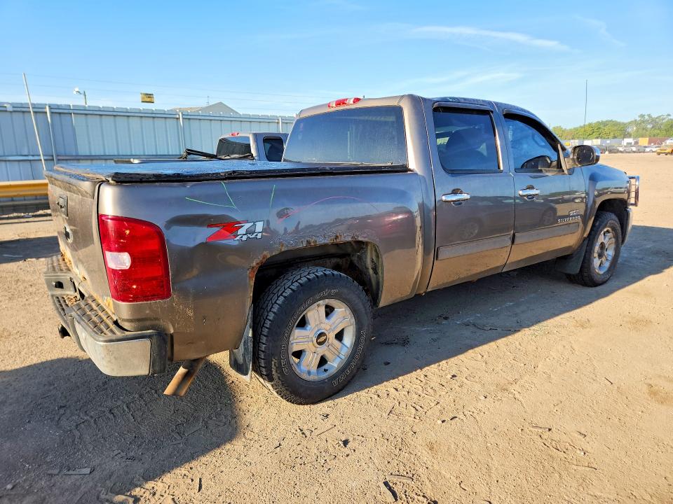 Photo 3 from auction – 2013 CHEVROLET SILVERADO with VIN 3GCPKSE74DG136627