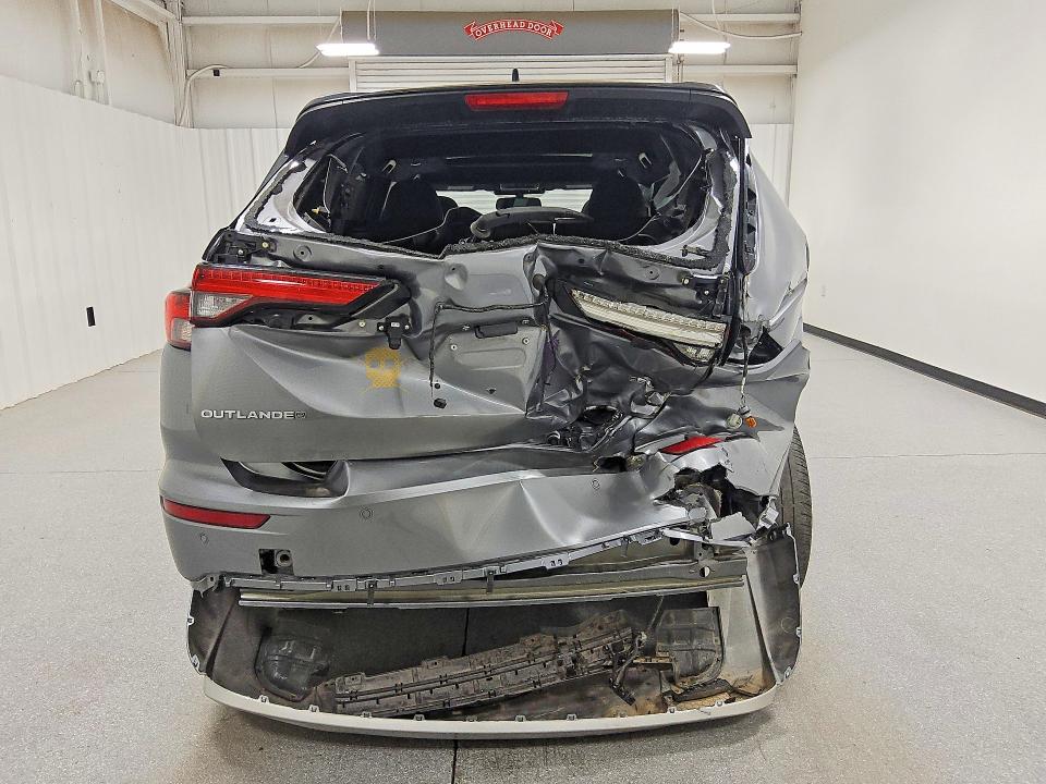 Photo 6 from auction – 2023 MITSUBISHI OUTLANDER with VIN JA4J3VA83PZ027402