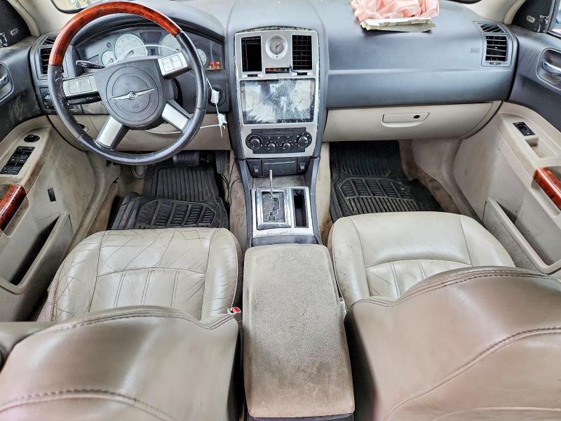 Photo 8 from auction – 2006 CHRYSLER 300C with VIN 2C3KA63H56H248490