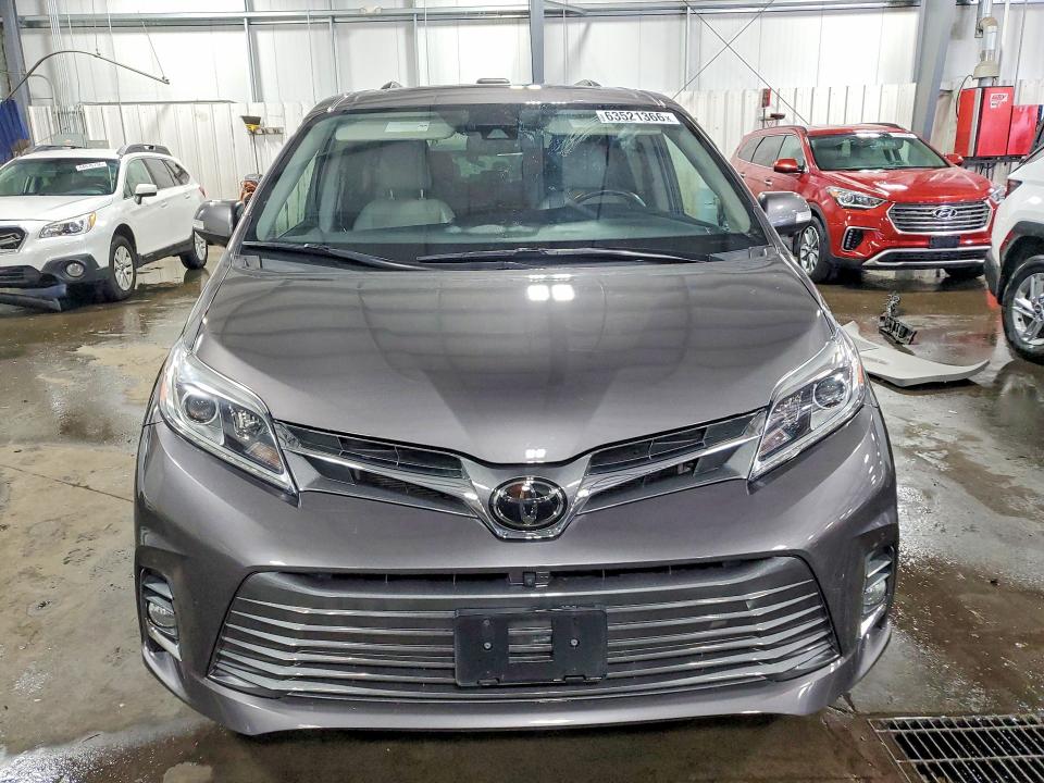 Photo 5 from auction – 2020 TOYOTA SIENNA with VIN 5TDDZ3DC3LS248693