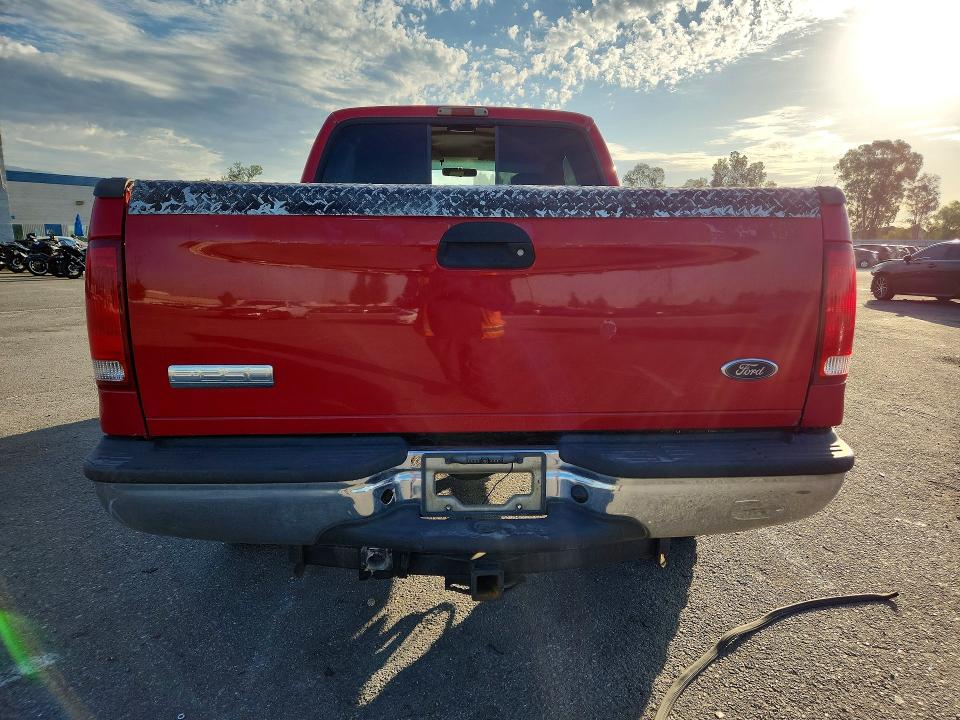 Photo 6 from auction – 2005 FORD F250 with VIN 1FTSX21P35EA39087