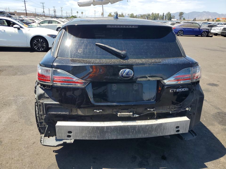 Photo 6 from auction – 2014 LEXUS CT with VIN JTHKD5BH0E2189210