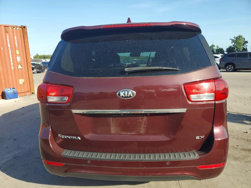 Photo 6 from auction – 2018 KIA SEDONA with VIN KNDMC5C18J6362893