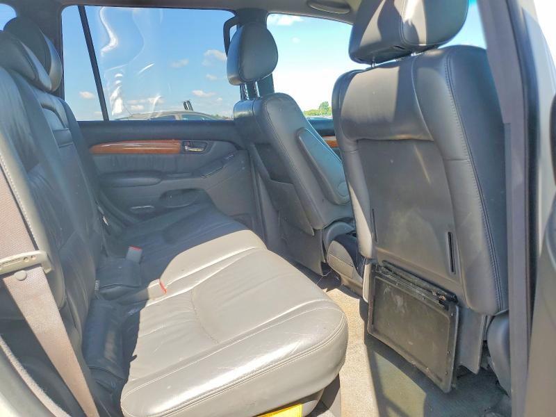 Photo 11 from auction – 2004 LEXUS GX with VIN JTJBT20X740043665