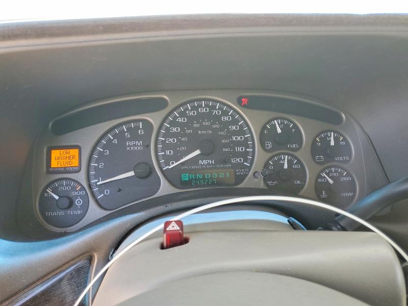 Photo 9 from auction – 2002 GMC DENALI with VIN 1GKFK66U92J251683