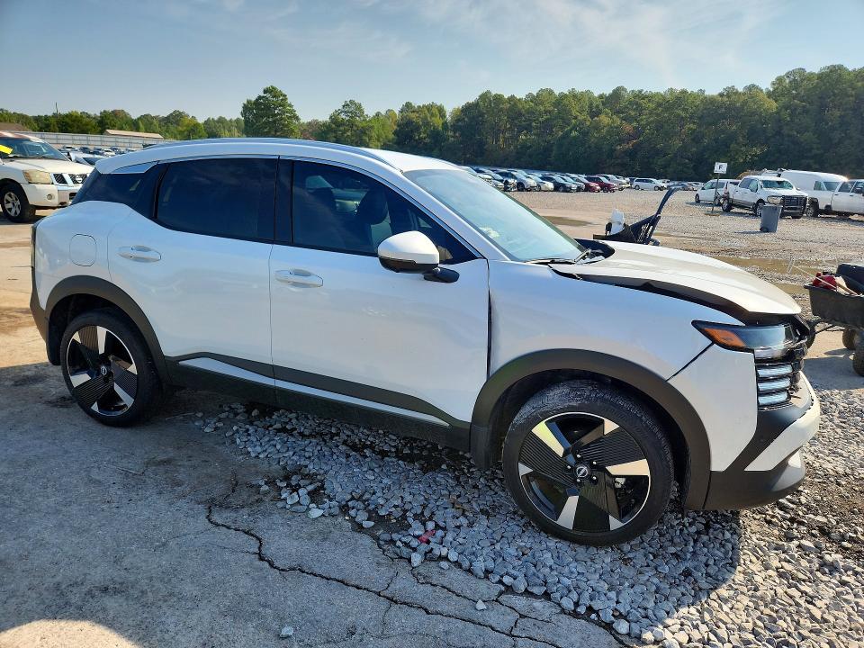 Photo 4 from auction – 2025 NISSAN KICKS with VIN 3N8AP6DA4SL378256