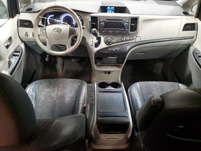 Zdjęcie 8 z aukcji – 2012 TOYOTA SIENNA z VIN 5TDXK3DCXCS255349