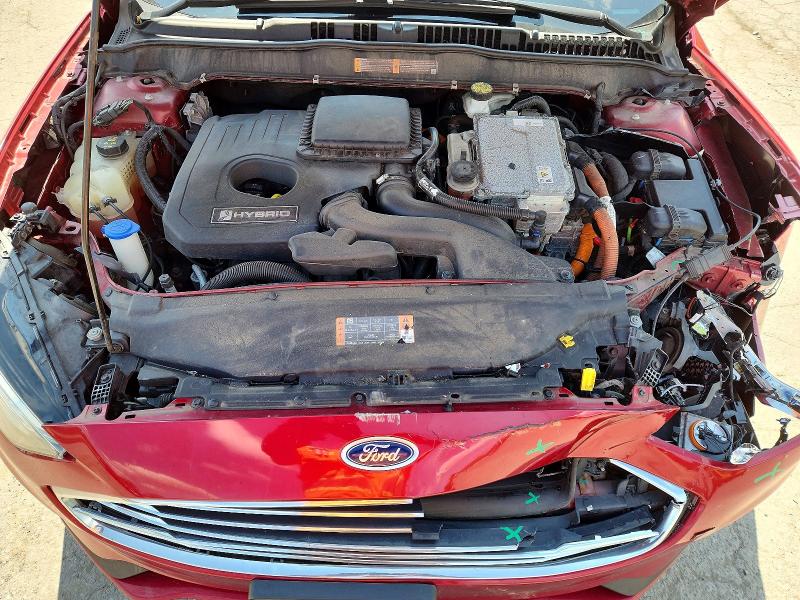 Photo 11 from auction – 2019 FORD FUSION with VIN 3FA6P0LU2KR204196