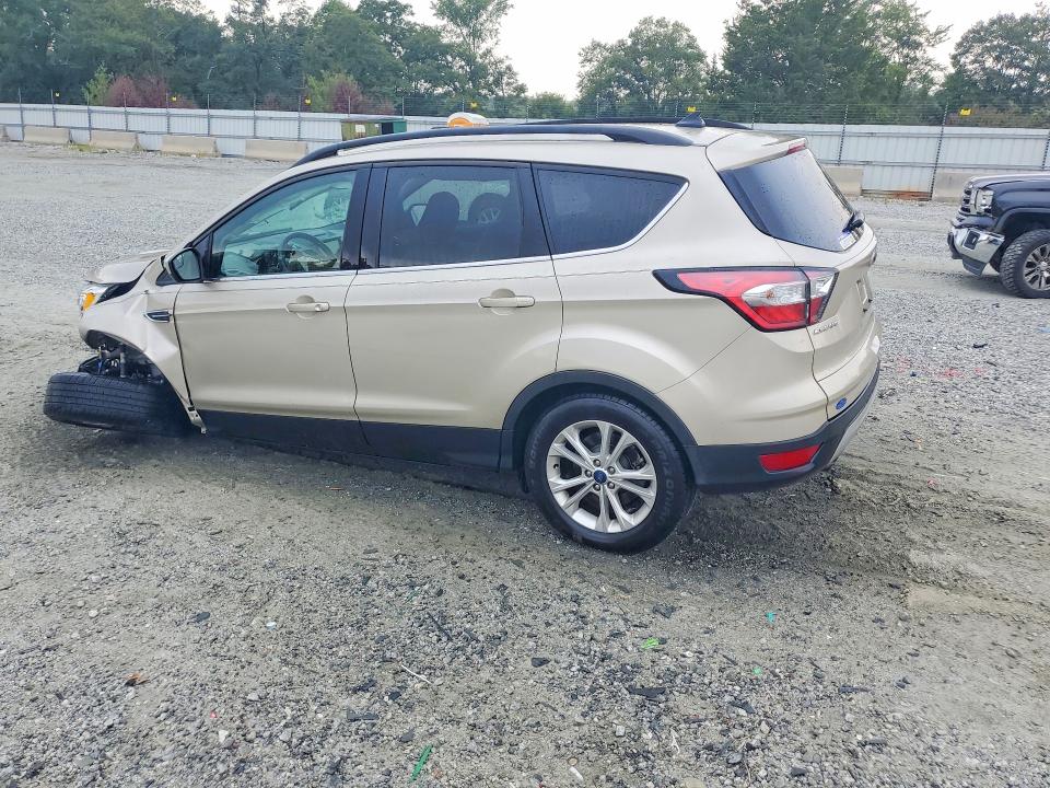 Photo 2 from auction – 2018 FORD ESCAPE with VIN 1FMCU9HD8JUA94048