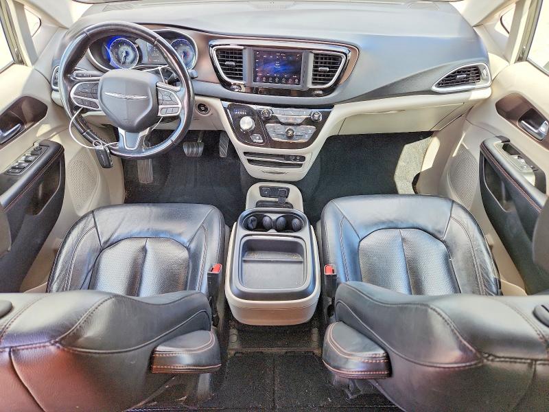 Photo 8 from auction – 2019 CHRYSLER PACIFICA with VIN 2C4RC1BG5KR665595