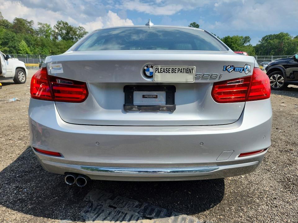 Фото 6 с аукциона – 2013 BMW 328 с VIN WBA3C1C56DF442217