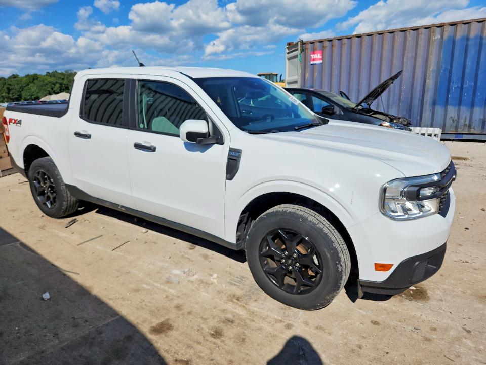 Photo 4 from auction – 2022 FORD MAVERICK with VIN 3FTTW8F94NRA48415