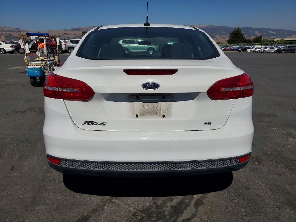 Photo 6 from auction – 2017 FORD FOCUS with VIN 1FADP3F29HL216517