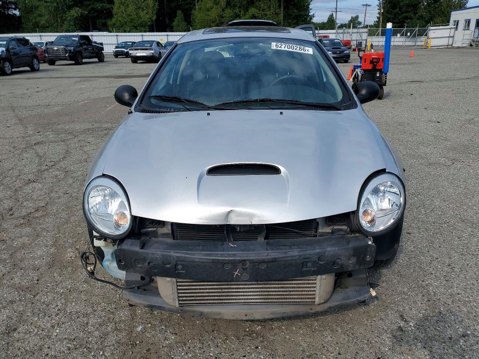 Photo 5 from auction – 2004 DODGE NEON with VIN 1B3AS66S04D505854