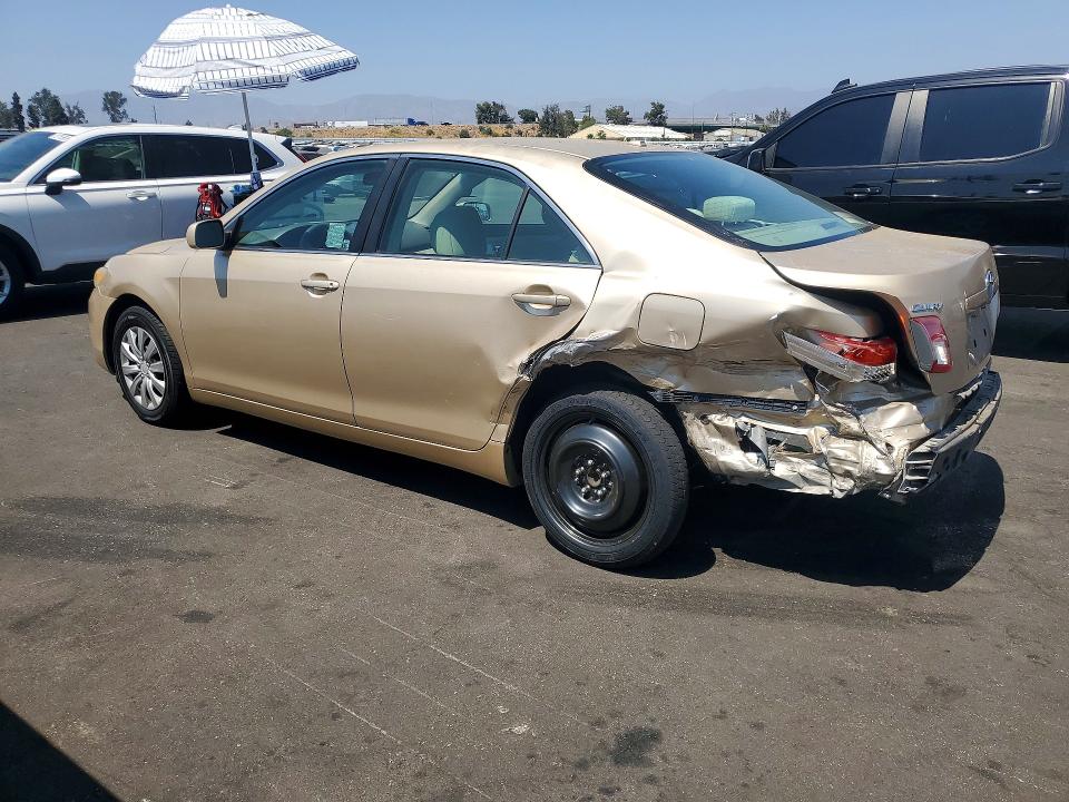 Photo 2 from auction – 2011 TOYOTA CAMRY with VIN 4T1BF3EK3BU750664