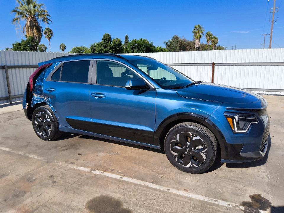 Photo 4 from auction – 2024 KIA NIRO with VIN KNDCR3L13R5115944