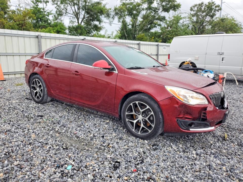 Photo 4 from auction – 2017 BUICK REGAL with VIN 2G4GL5EX1H9123439