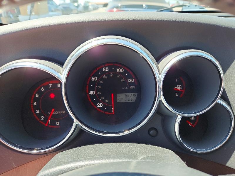 Foto 9 de la subasta – 2005 TOYOTA MATRIX con VIN 2T1KR32EX5C365081