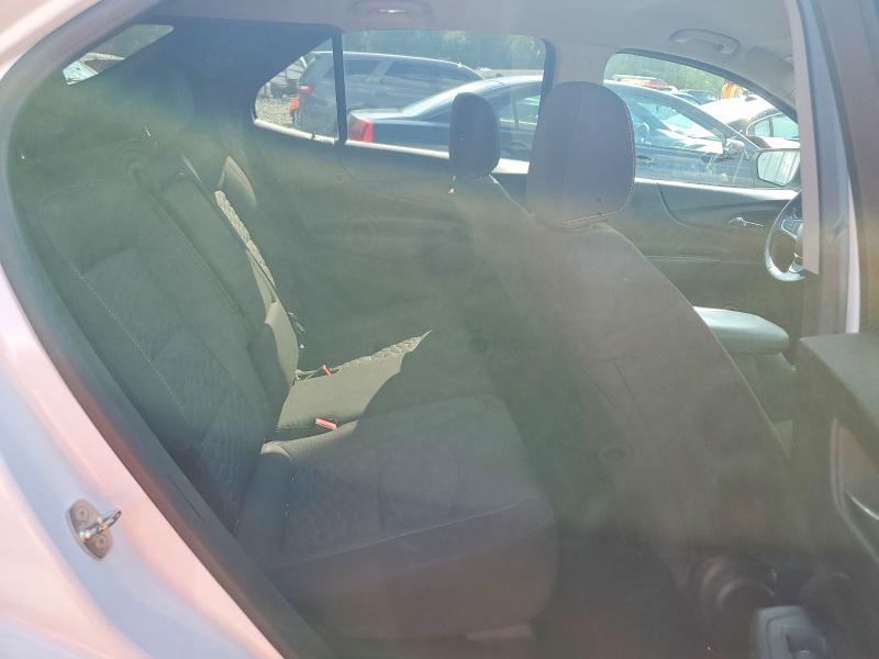 Photo 11 from auction – 2019 CHEVROLET EQUINOX with VIN 2GNAXKEV0K6155665