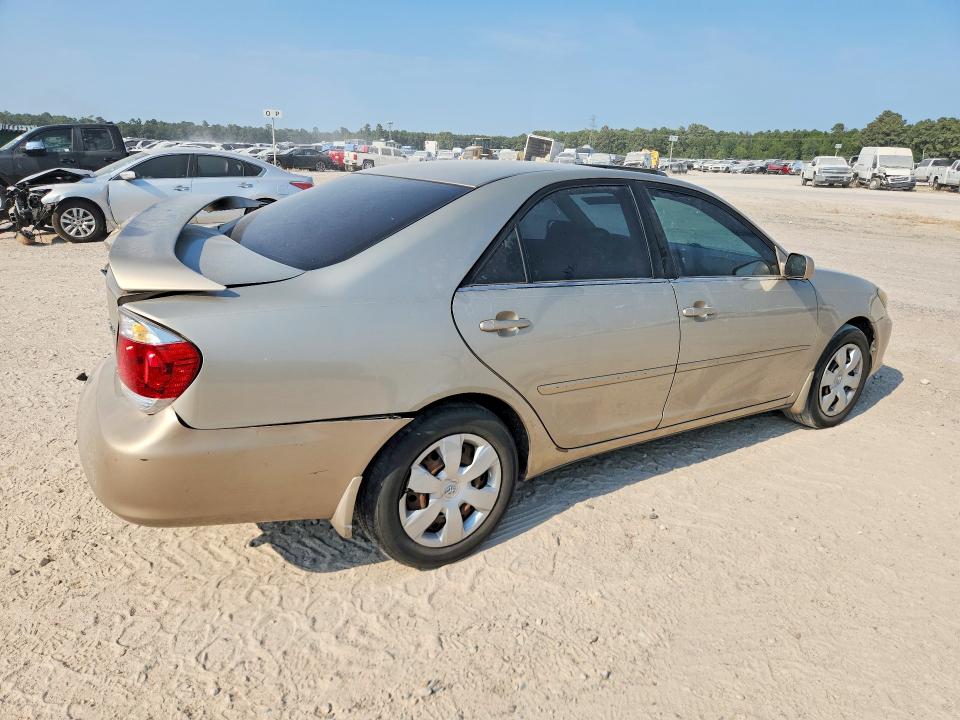 Photo 3 from auction – 2005 TOYOTA CAMRY with VIN 4T1BF32K85U083843