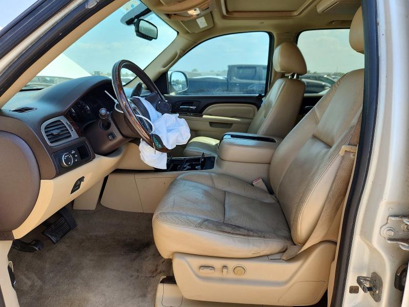 Photo 7 from auction – 2011 GMC YUKON XL with VIN 1GKS2MEF8BR167698