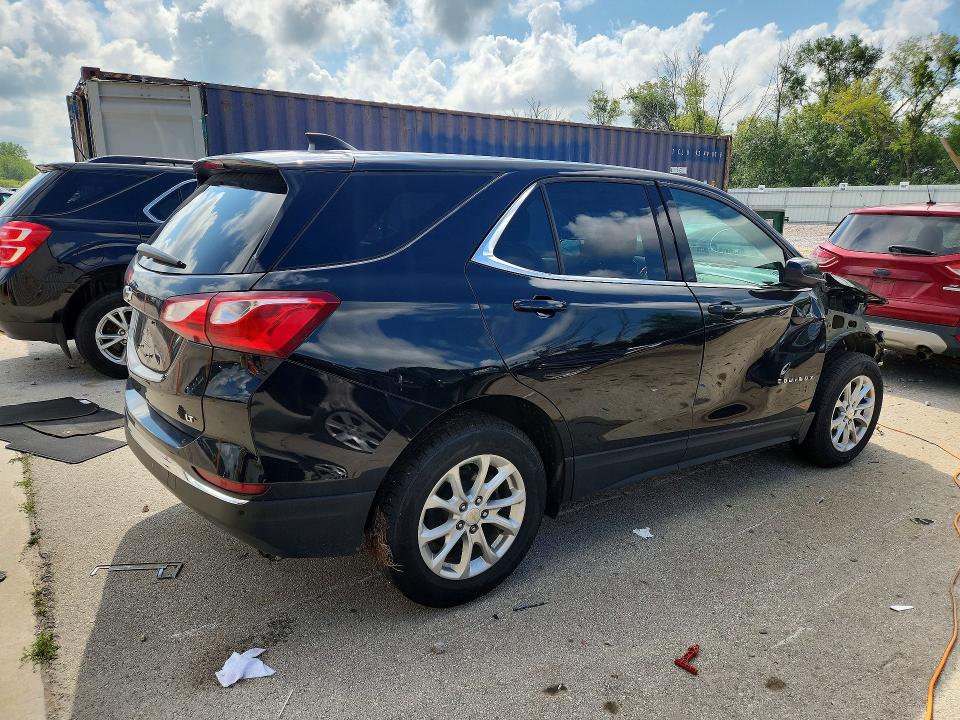 Photo 3 from auction – 2020 CHEVROLET EQUINOX with VIN 2GNAXKEV9L6284246