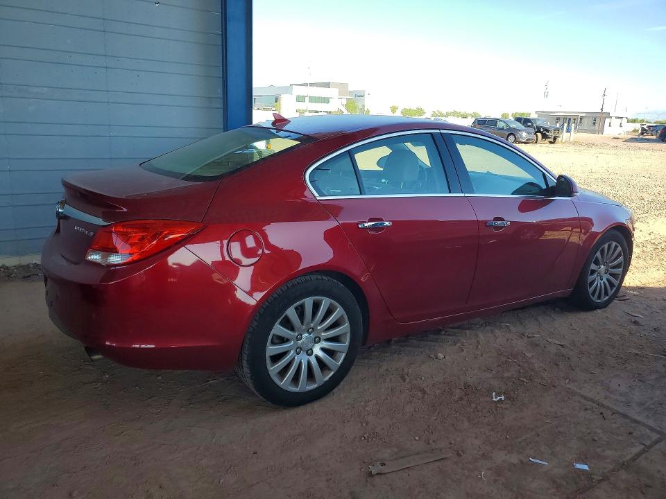 Photo 3 from auction – 2013 BUICK REGAL with VIN 2G4GS5EV1D9182308