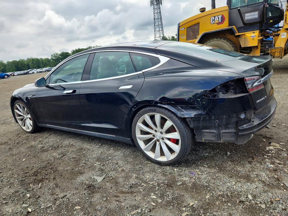 Photo 2 from auction – 2014 TESLA MODEL S with VIN 5YJSA1H27EFP66110