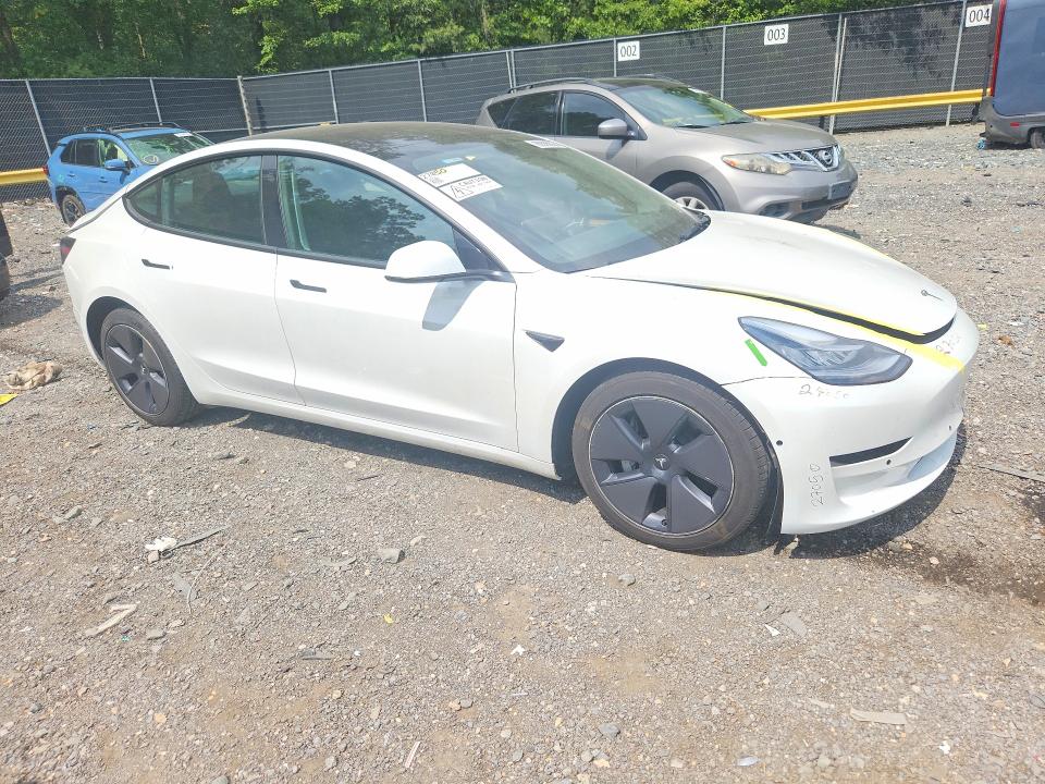 Фото 4 с аукциона – 2022 TESLA MODEL 3 с VIN 5YJ3E1EB5NF246288