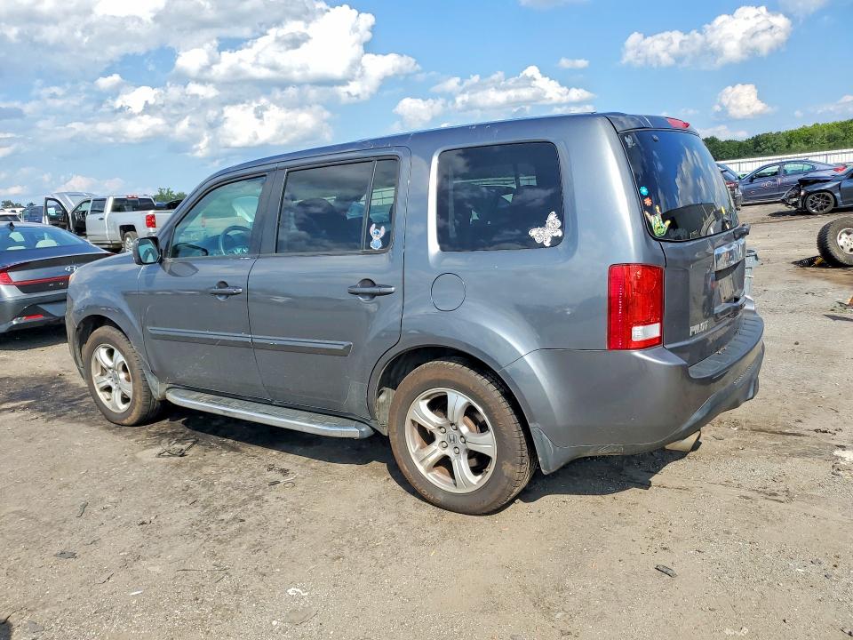 Photo 2 from auction – 2012 HONDA PILOT with VIN 5FNYF4H52CB007028