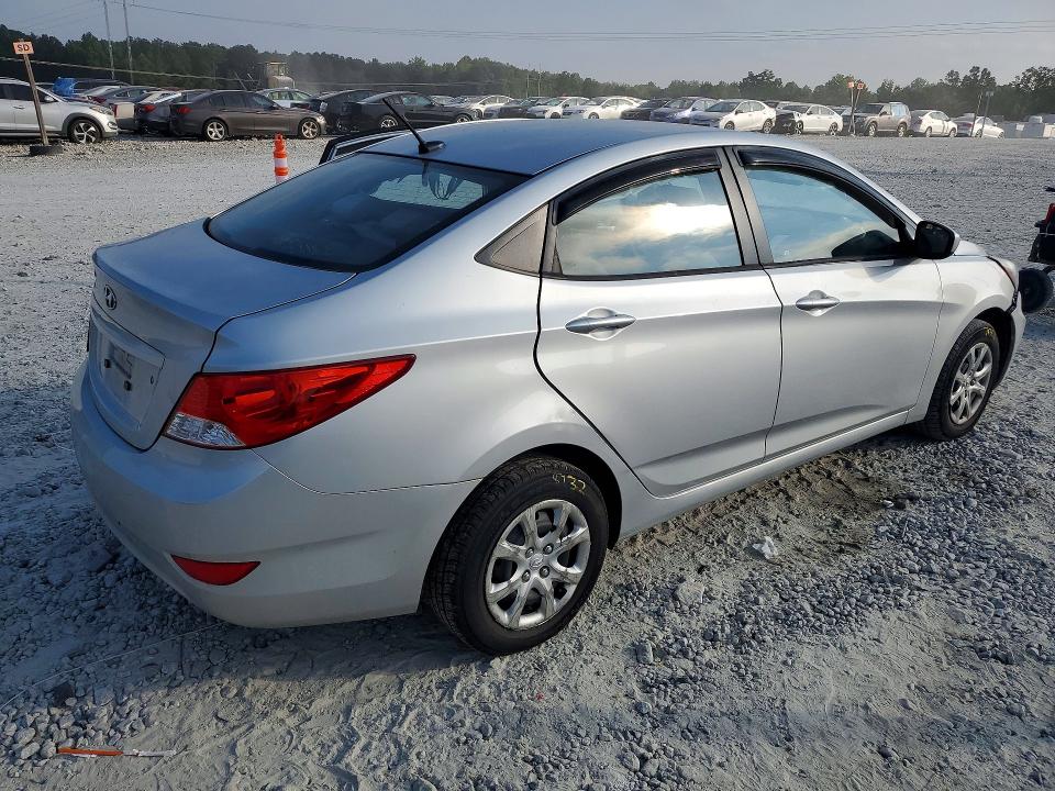 Photo 3 from auction – 2014 HYUNDAI ACCENT with VIN KMHCT4AE4EU753628