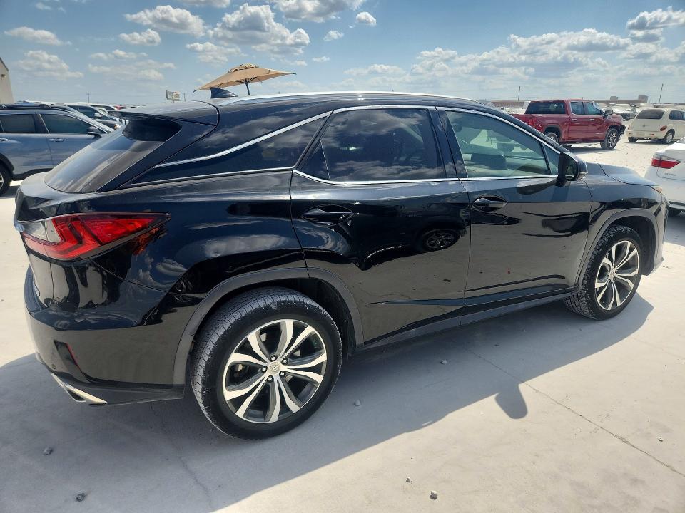 Photo 3 from auction – 2016 LEXUS RX with VIN 2T2ZZMCA3GC017332