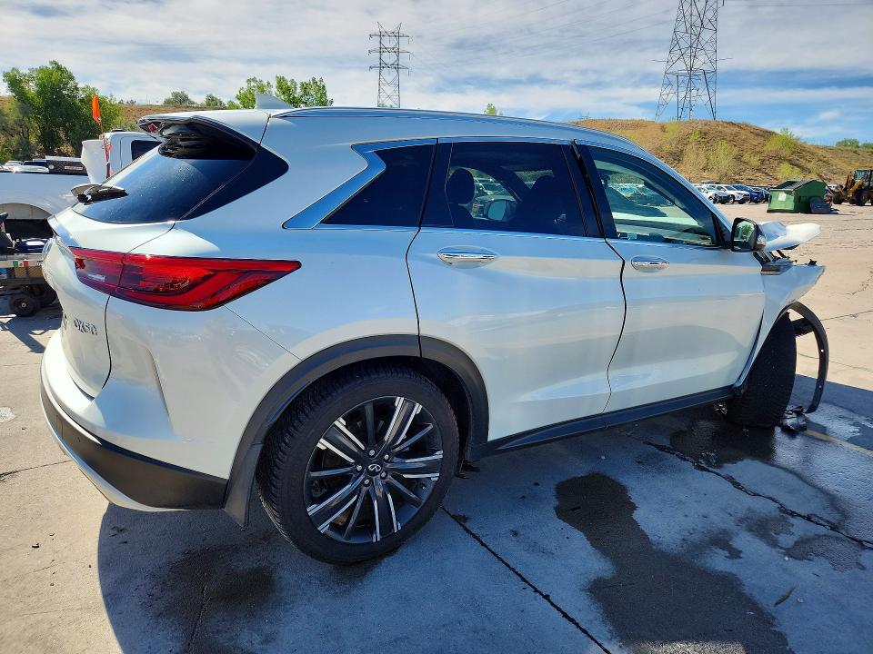 Photo 3 from auction – 2021 INFINITI QX50 with VIN 3PCAJ5BB7MF121810
