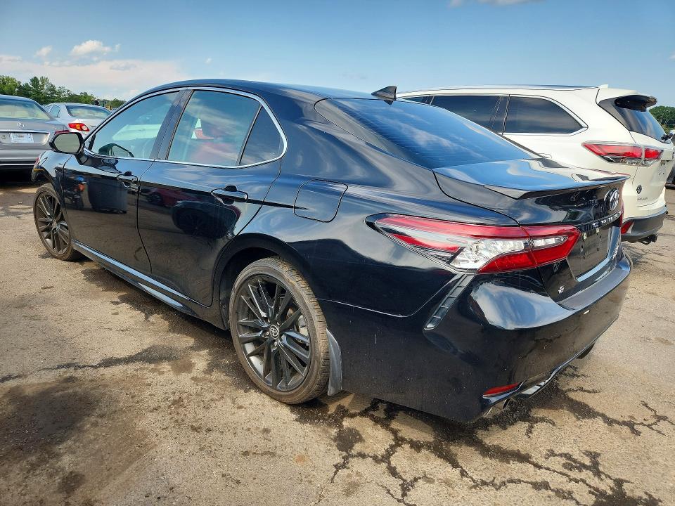 Photo 2 from auction – 2024 TOYOTA CAMRY with VIN 4T1K31AK6RU069718