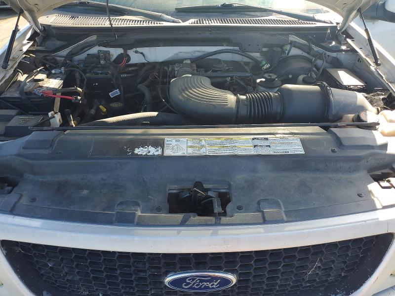 Photo 11 from auction – 2000 FORD F-150 with VIN 1FTRX18L6YNA40427